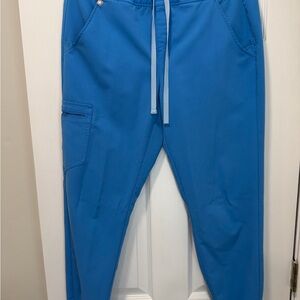 Figs Women's Blue Jogger Pants size medium